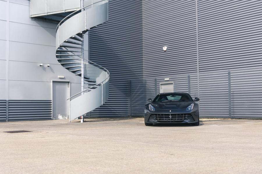  Ferrari F12berlinetta 2014 года  (UK) (фото 185 из 276)